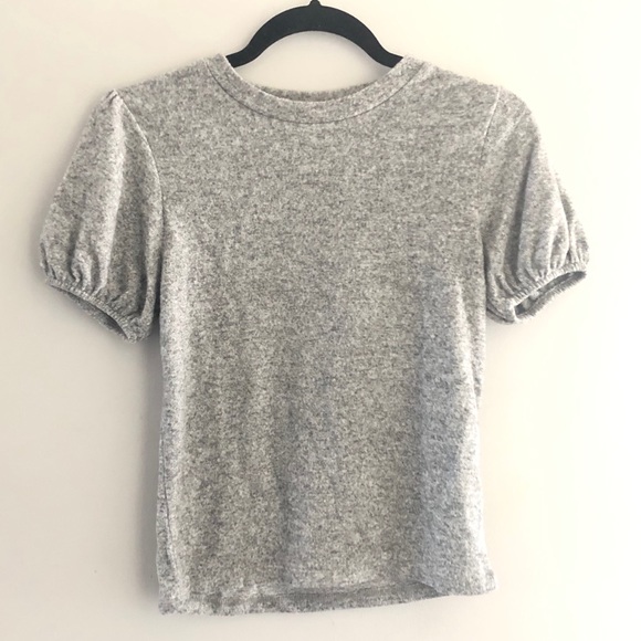 ZARA SOFT GREY PUFF SLEVE TSHIRT - Picture 3 of 3